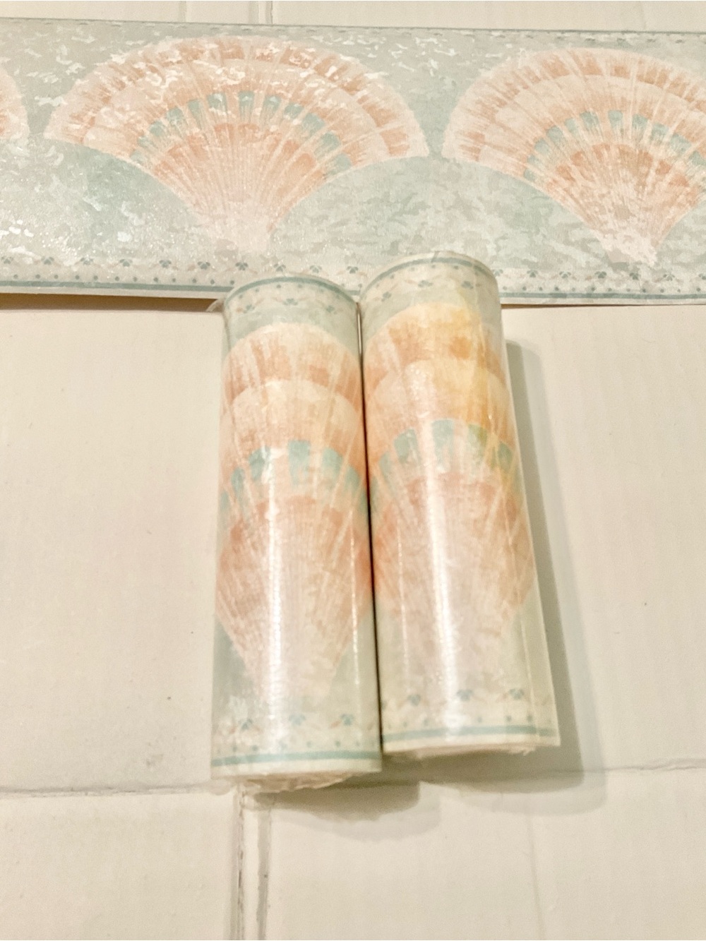Vintage Wallpaper Border WB3165 Lot of 3 Peach Blue Sea Shell Pattern Unbranded